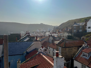 Staithes Rooftops1